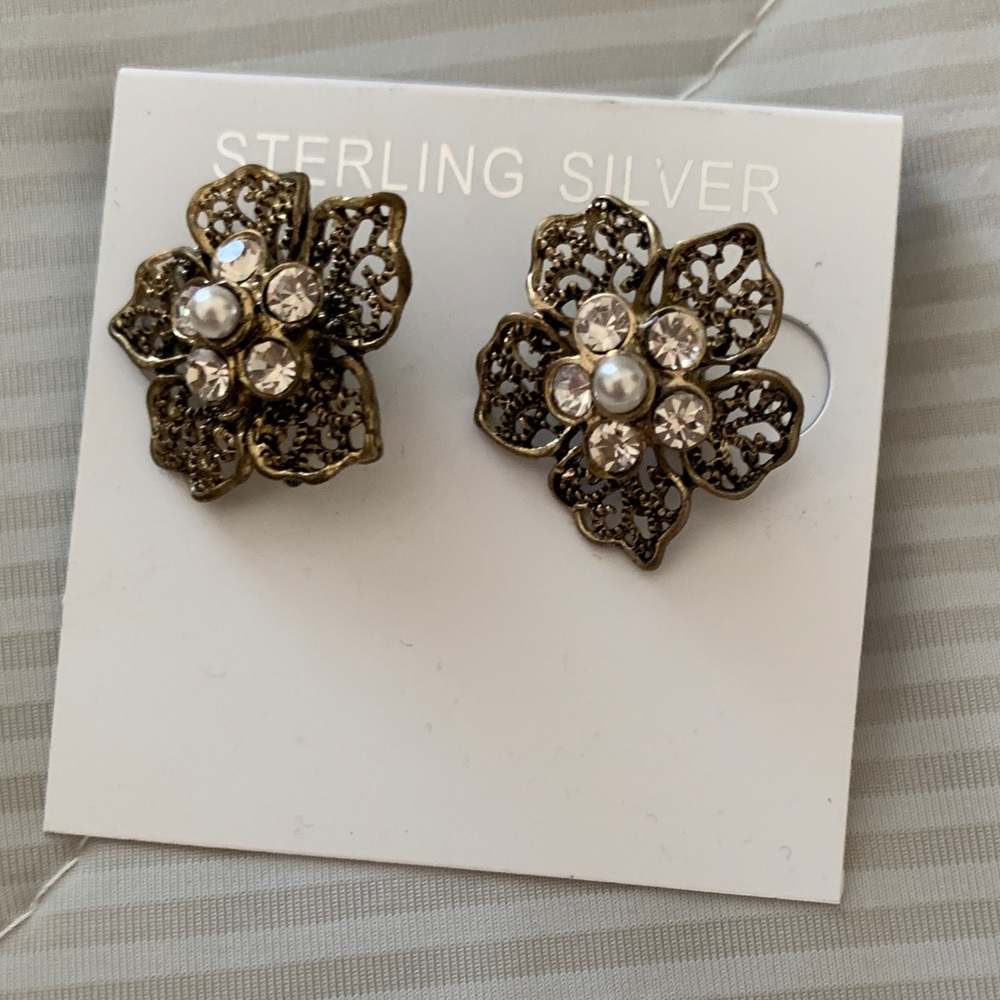 Antique style faux pearl/diamond earrings